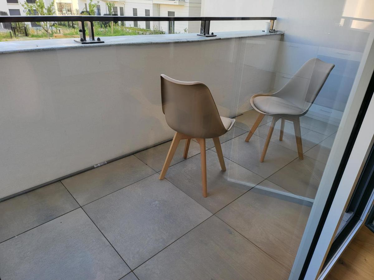 Superbe Appartement A 3Min A Pieds De La Gare Chessy  Bagian luar foto